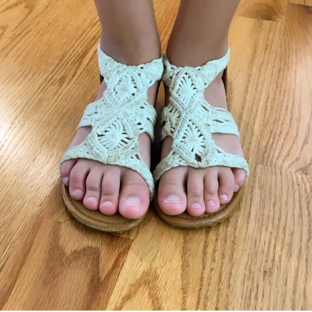 Girls gladiator sandals